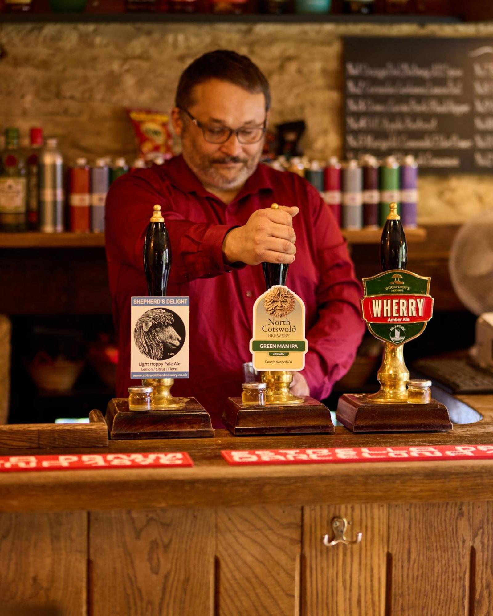 The Plough Inn Little Faringdon Exterior foto